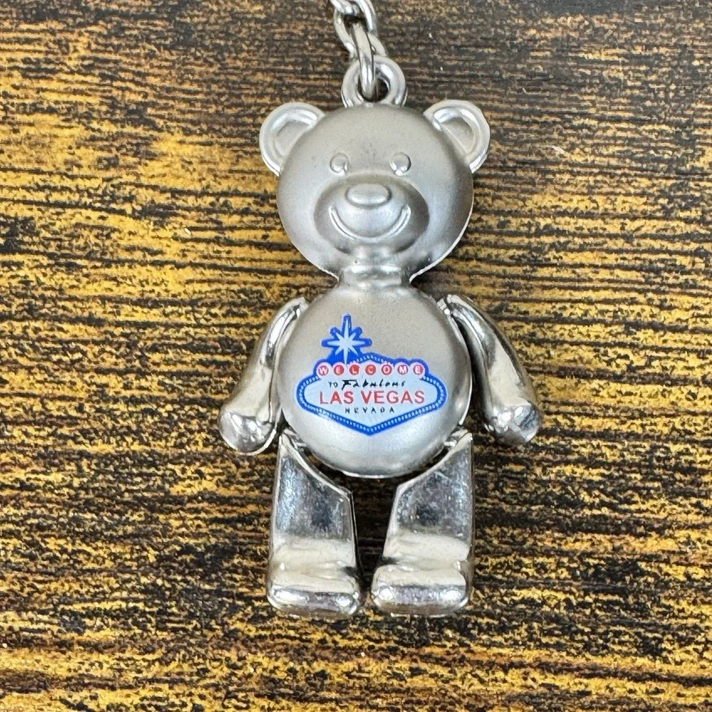 Moving Parts Bear Keychain Las Vegas Silver Tone Quality Heavy